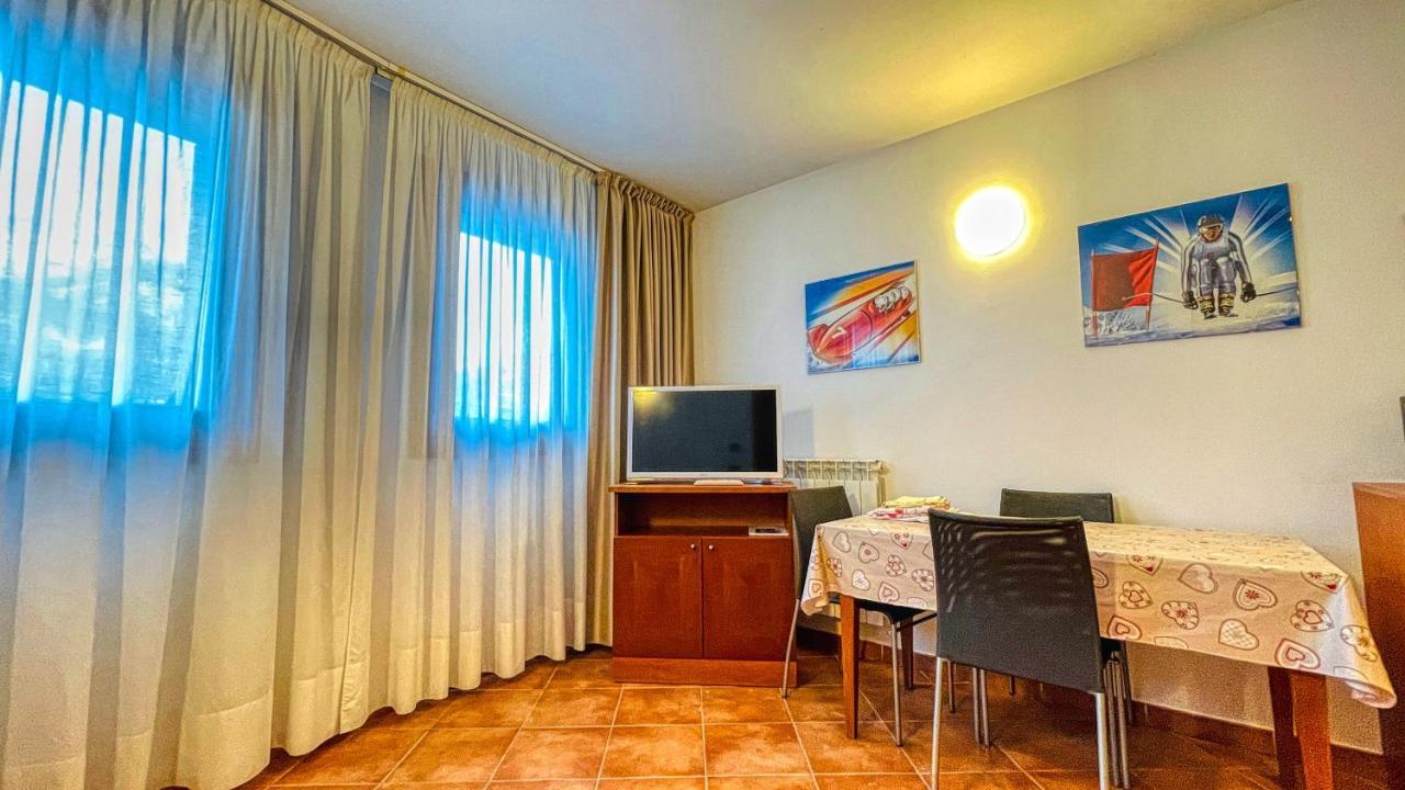 Appartamento Smith Roero - Affitti Brevi Italia Bardonecchia Luaran gambar